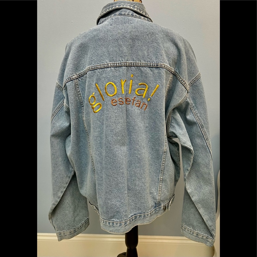 Signed Gloria Estefan Jean jacket size XXL excellent gift idea  🎁